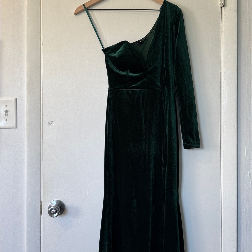 Windsor One-Shoulder Green Velvet Dress